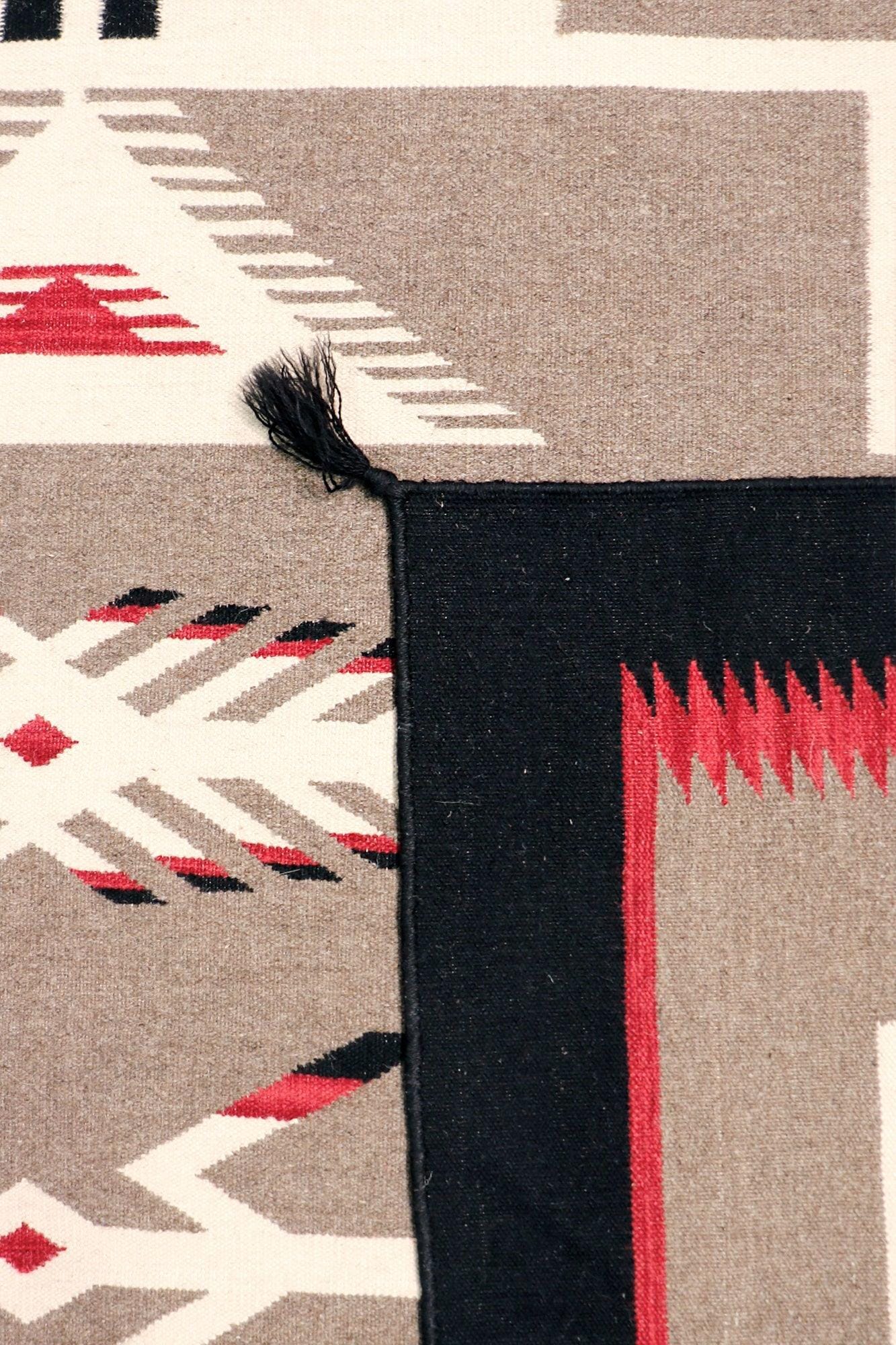 Canvello Navajo Style Hand-Woven Wool Rug- 8'2" X 9'10" - Image 4